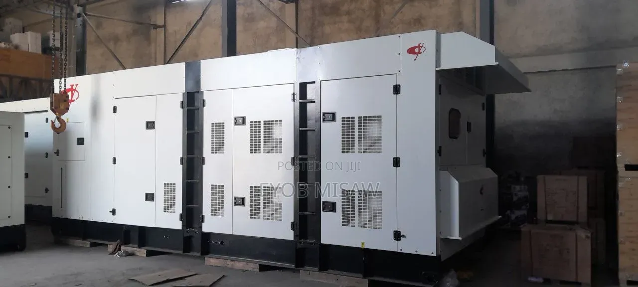 900kw Generator on Stock