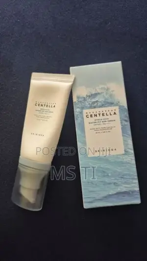 SKIN1004 Madagascar Centella Hyalu-Cica Water-Fit Sun Serum SPF50+