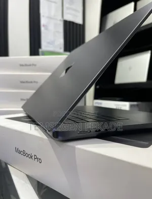 New Laptop Apple MacBook Pro 2024 M4 Max 48GB Apple M4 Max SSD 2T