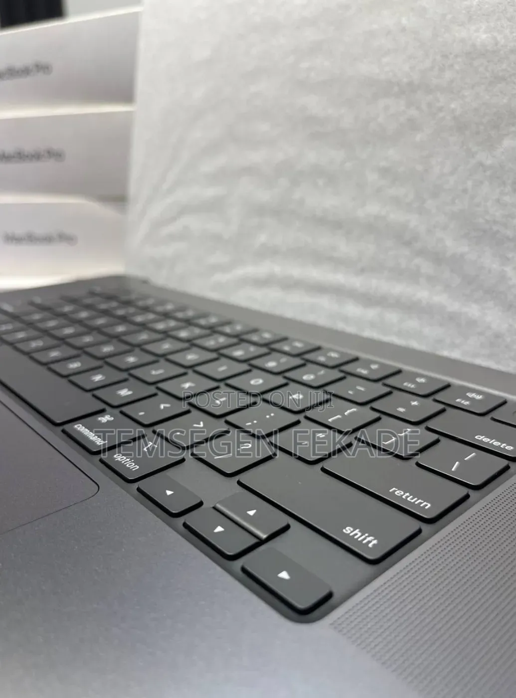 New Laptop Apple MacBook Pro 2024 M4 Max 48GB Apple M4 Max SSD 2T