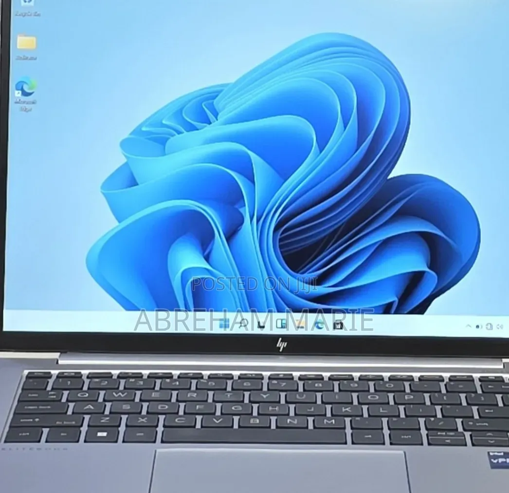 New Laptop HP EliteBook 840 G10 16GB Intel Core i7 SSD 512GB