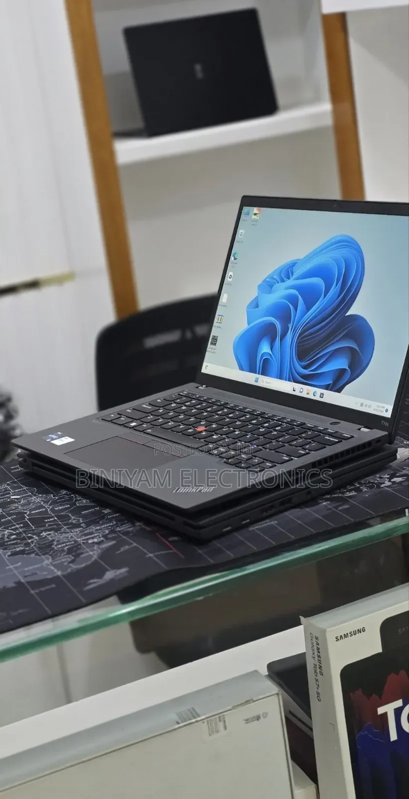 New Laptop Lenovo ThinkPad T14s G4 16GB Intel Core i7 SSD 512GB