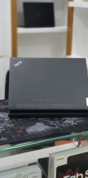 New Laptop Lenovo ThinkPad T14s G4 16GB Intel Core i7 SSD 512GB