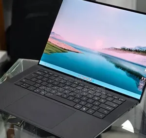 New Laptop Dell Precision 5560 16GB Intel Core i7 SSD 512GB