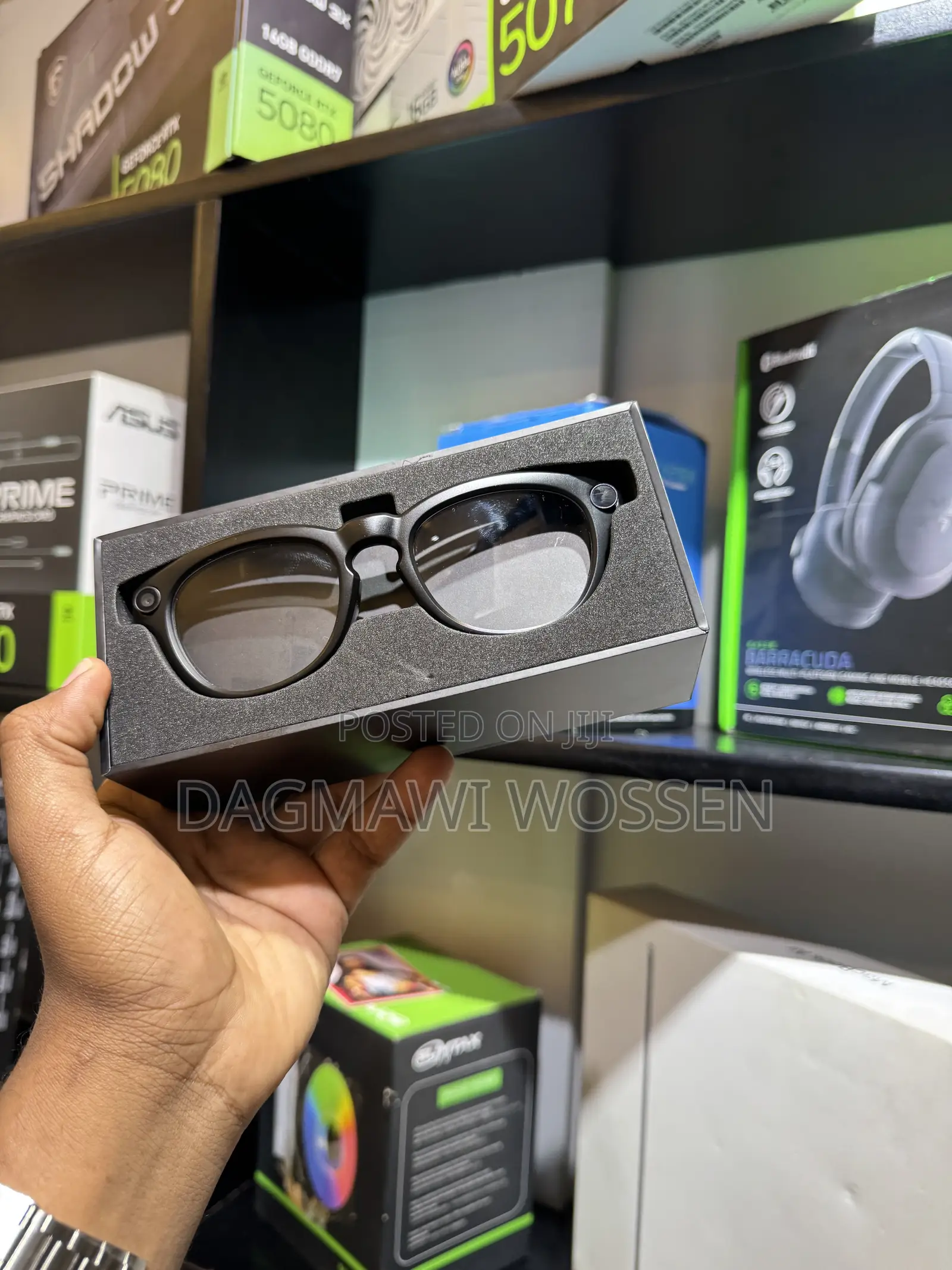 Q8 Smart Glasses