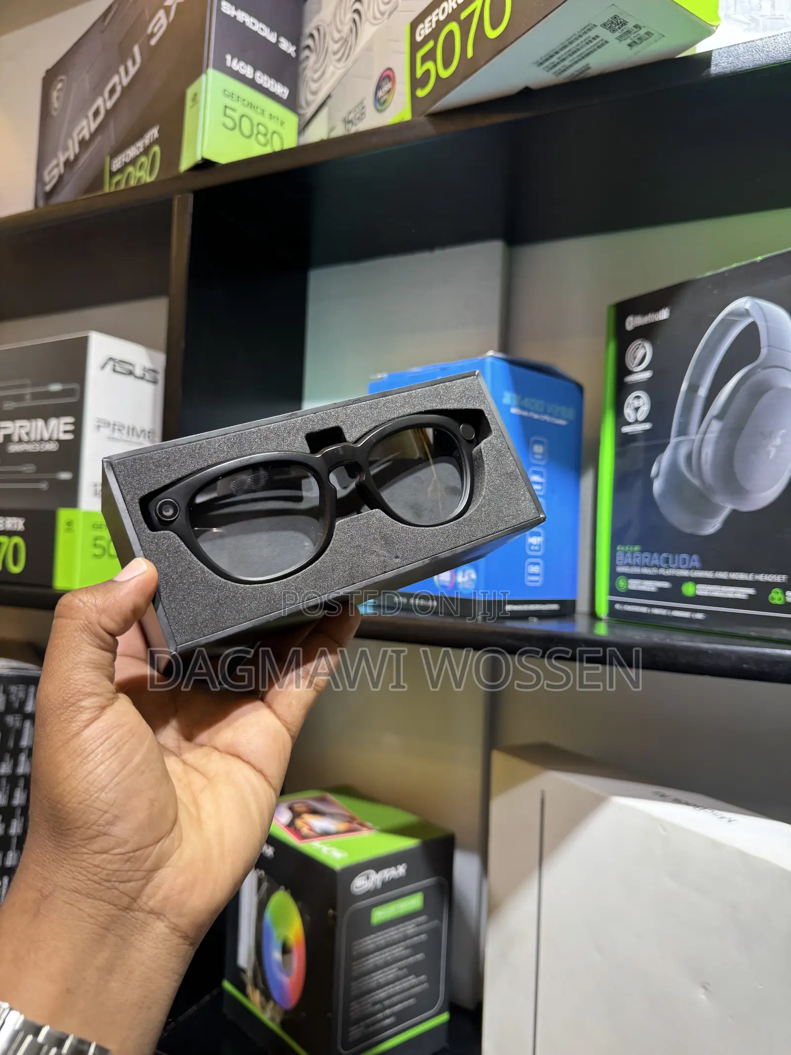 Q8 Smart Glasses