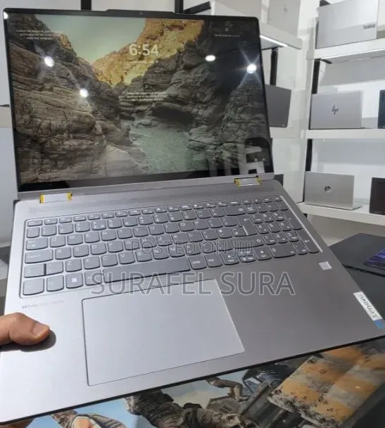 New Laptop Lenovo Yoga 2 16GB AMD Ryzen 7 SSD 512GB