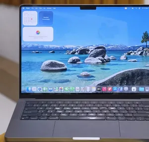 New Laptop Apple MacBook Pro 2021 M1 32GB SSD 512GB