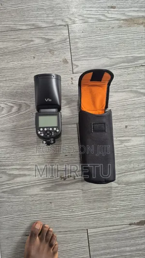 V1 Godox Speed Light