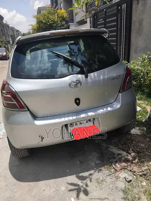 Toyota Yaris 2005 Silver