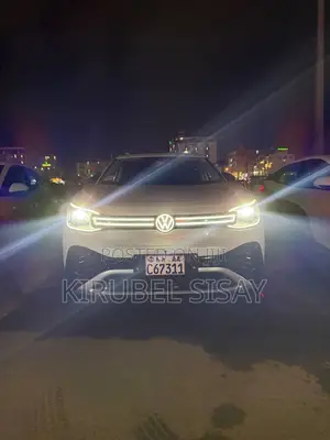 Volkswagen ID.6 2024 White