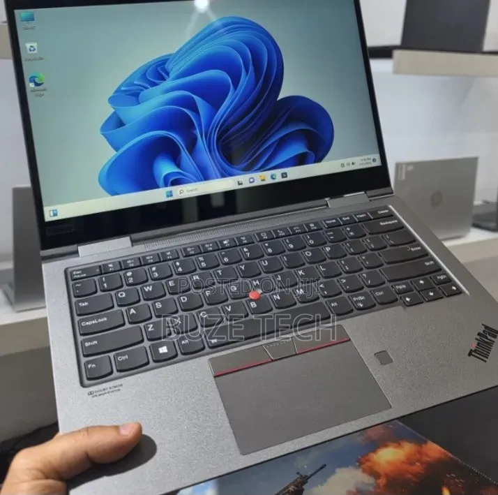 New Laptop Lenovo ThinkPad X1 Yoga 16GB Intel Core i7 SSD 512GB