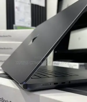 New Laptop Apple MacBook Pro 2024 M4 Max 48GB Apple M4 Max SSD 2T