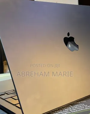 New Laptop Apple MacBook Air 2022 M2 8GB Apple M2 SSD 512GB