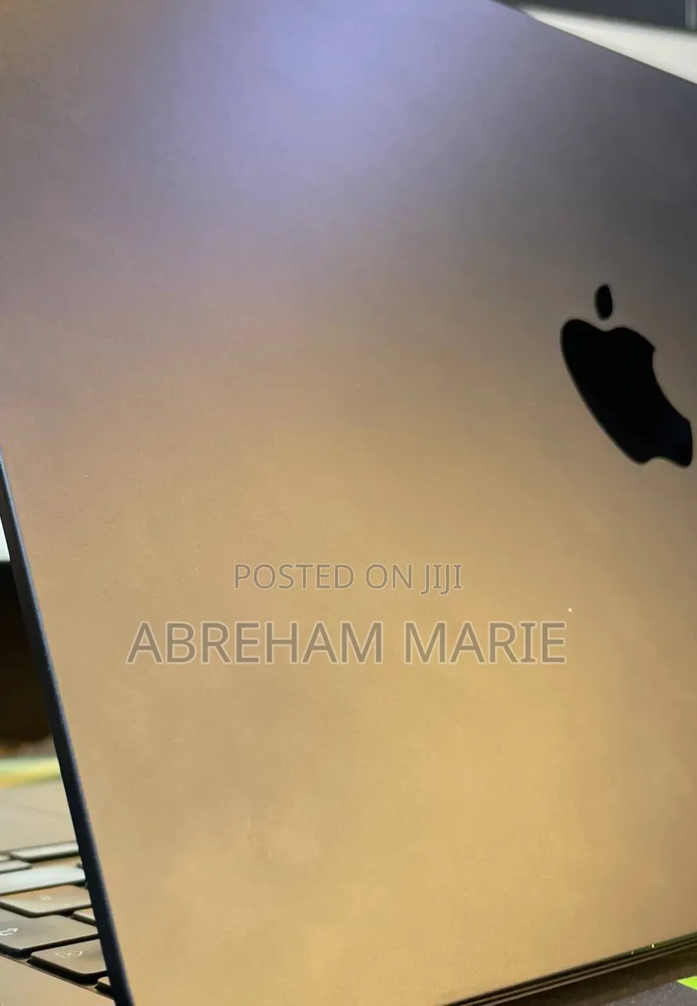 New Laptop Apple MacBook Air 2022 M2 8GB Apple M2 SSD 512GB
