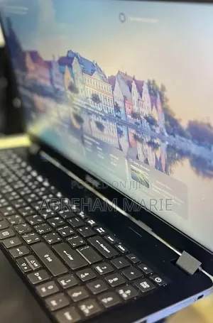 New Laptop Acer Aspire 3 4GB Intel Core i3 SSD 256GB