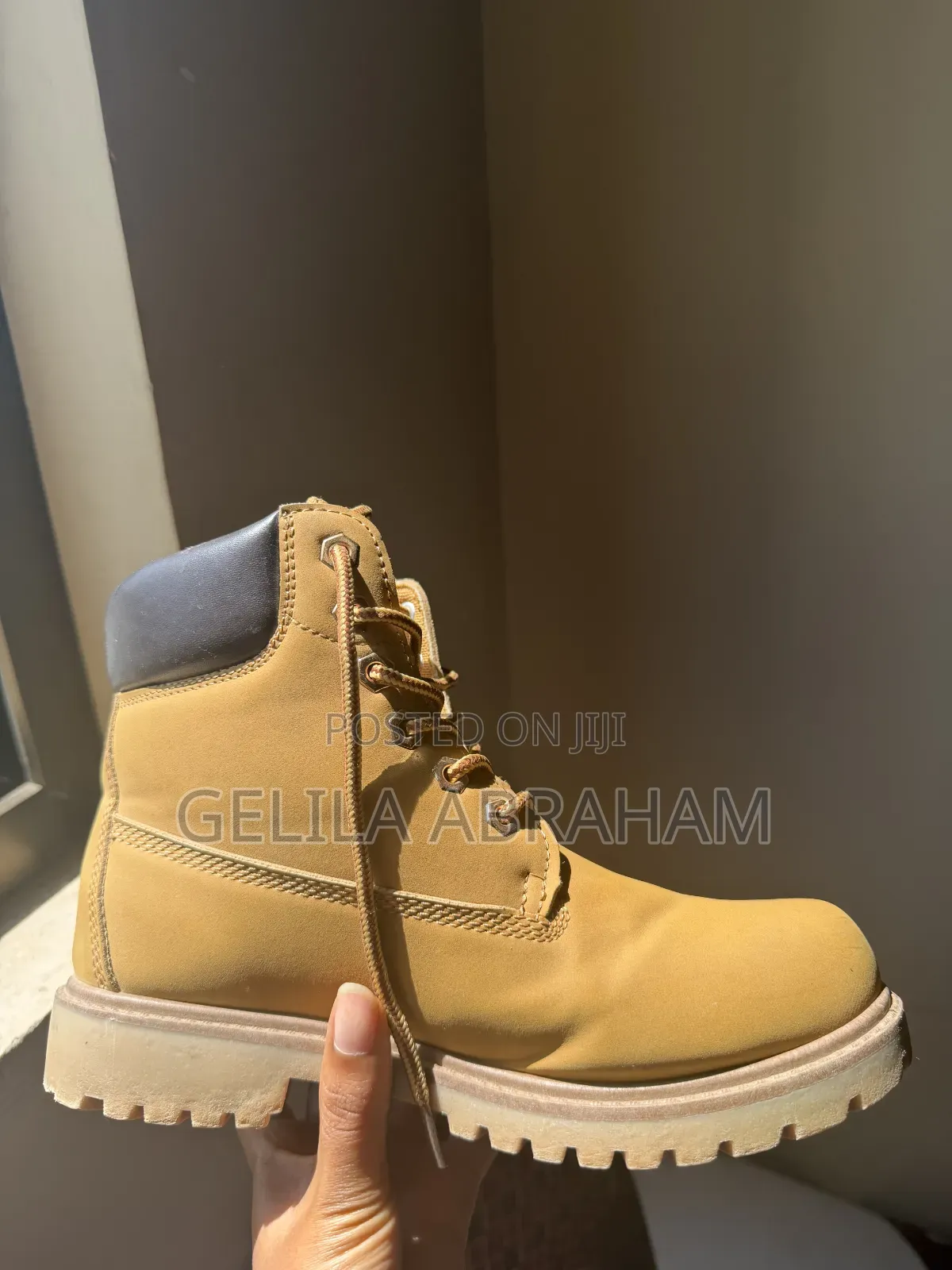 Timber-Style Lace-Up Boots