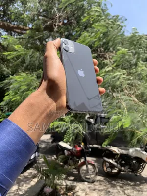 Apple iPhone 11 64 GB Blue
