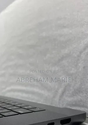New Laptop Apple MacBook Pro 2024 M4 Max 48GB Apple M4 Max SSD 2T