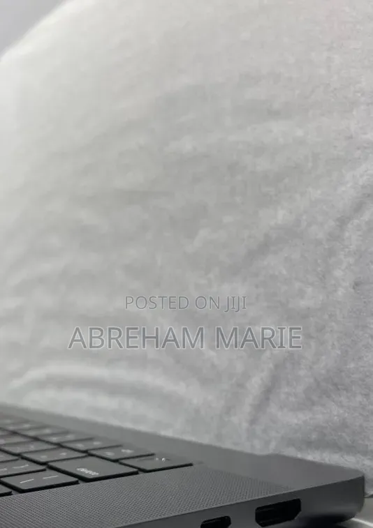 New Laptop Apple MacBook Pro 2024 M4 Max 48GB Apple M4 Max SSD 2T