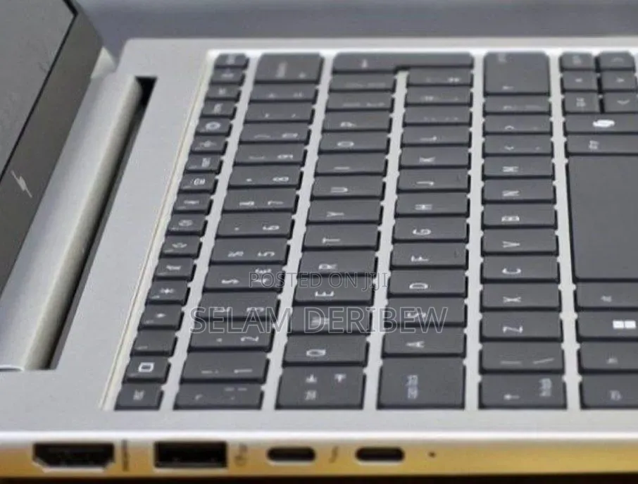 New Laptop HP Elitebook 830 G11 16GB Intel Core Ultra 7 SSD 512GB