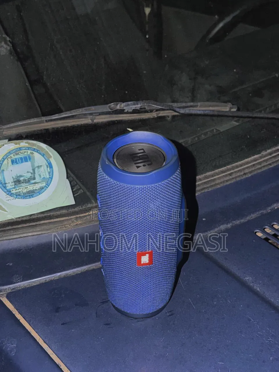  JBL Charge 3 – Powerful Portable Speaker