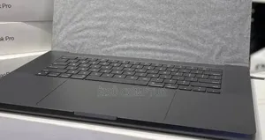 New Laptop Apple MacBook Air 2025 M4 48GB Apple M4 Pro SSD 2T