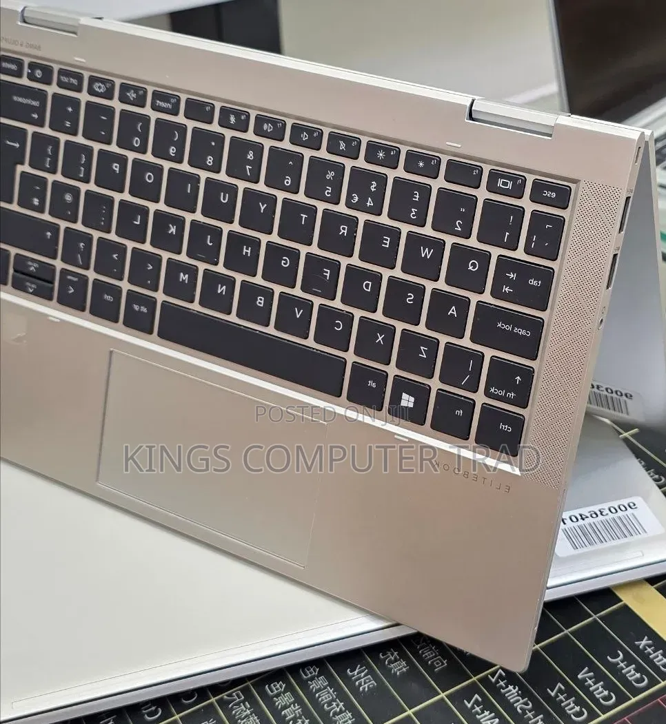 New Laptop HP EliteBook 830 G8 16GB Intel Core i5 SSD 512GB