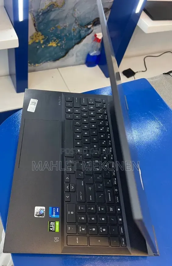New Laptop HP Victus 16 16GB Intel Core i7 SSD 512GB