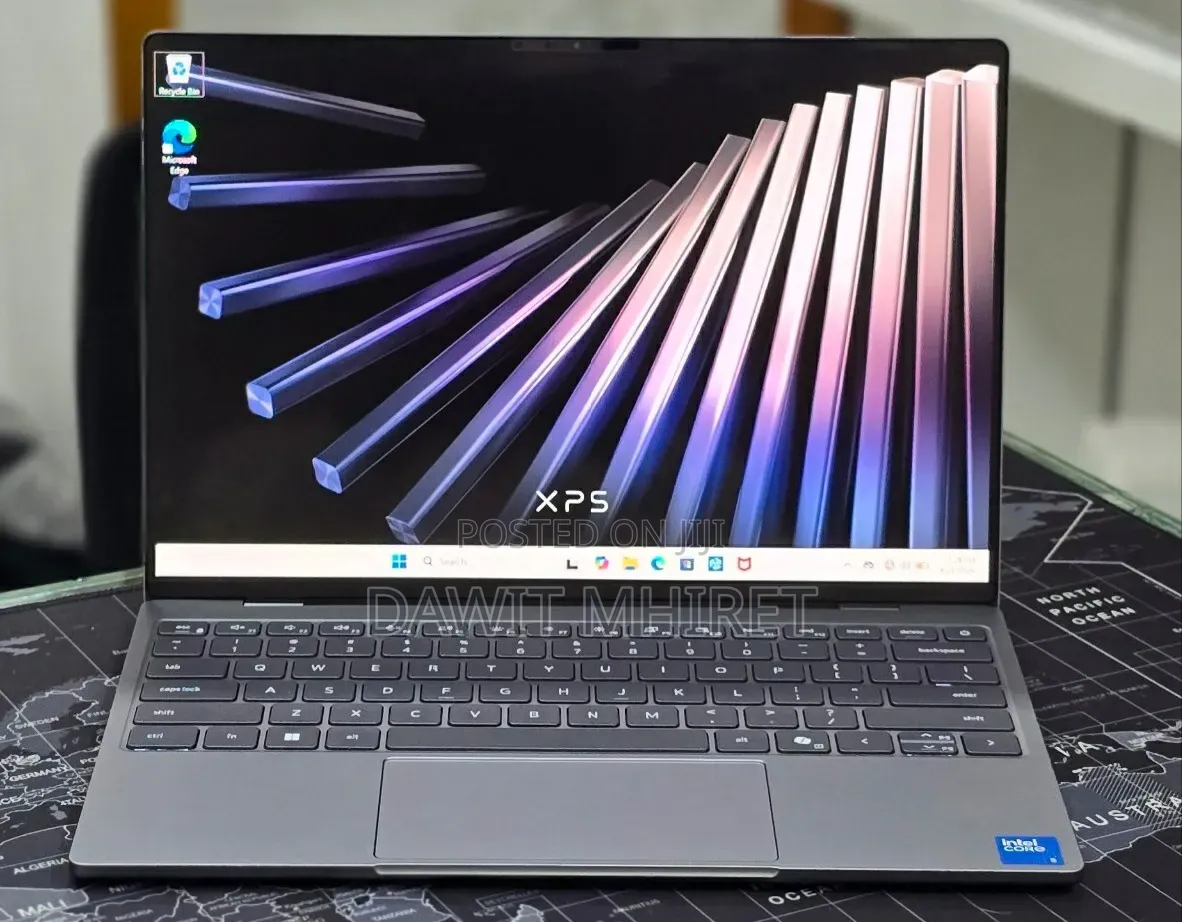 New Laptop Dell XPS 13 8GB Intel Core i5 SSD 512GB