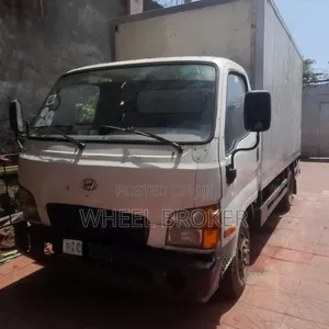 Hyundai HD 65