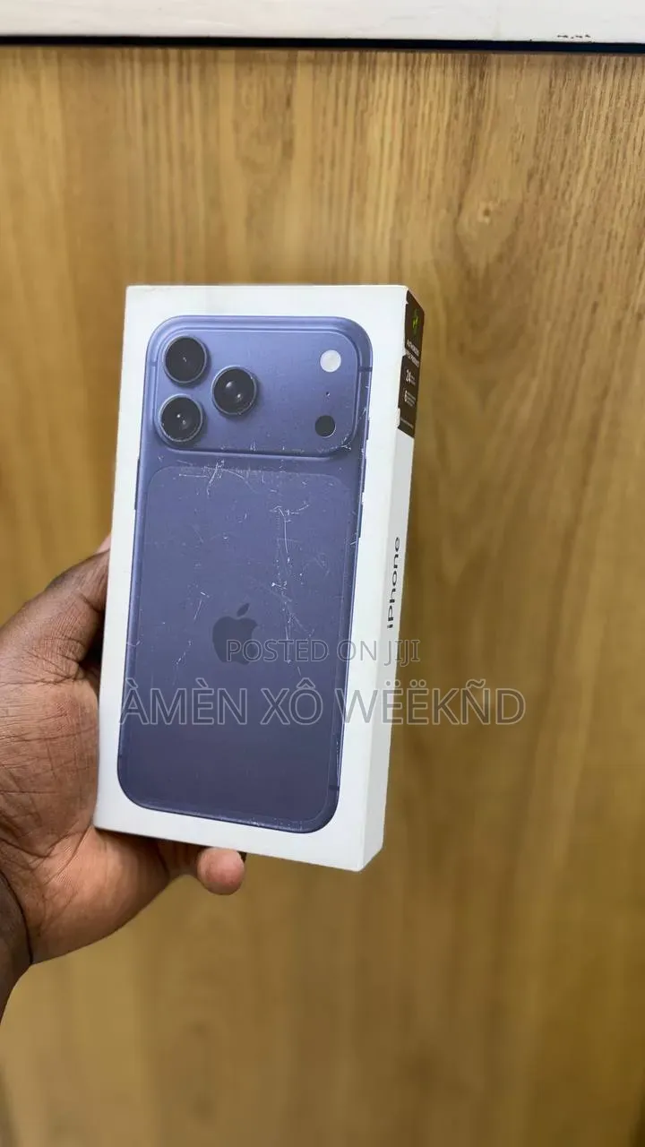 New Apple iPhone 17 Pro Max 256 GB Blue
