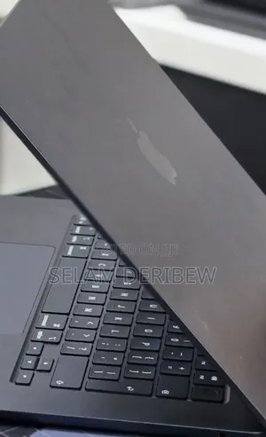 New Laptop Apple MacBook Air 2025 M4 16GB Apple M4 SSD 256GB