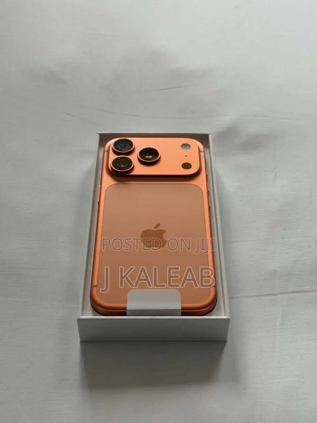 New Apple iPhone 17 Pro Max 256 GB Orange