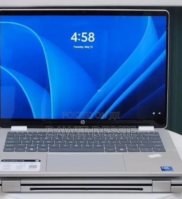 New Laptop HP OmniBook 5 Flip 16GB Intel Core 7 SSD 512GB
