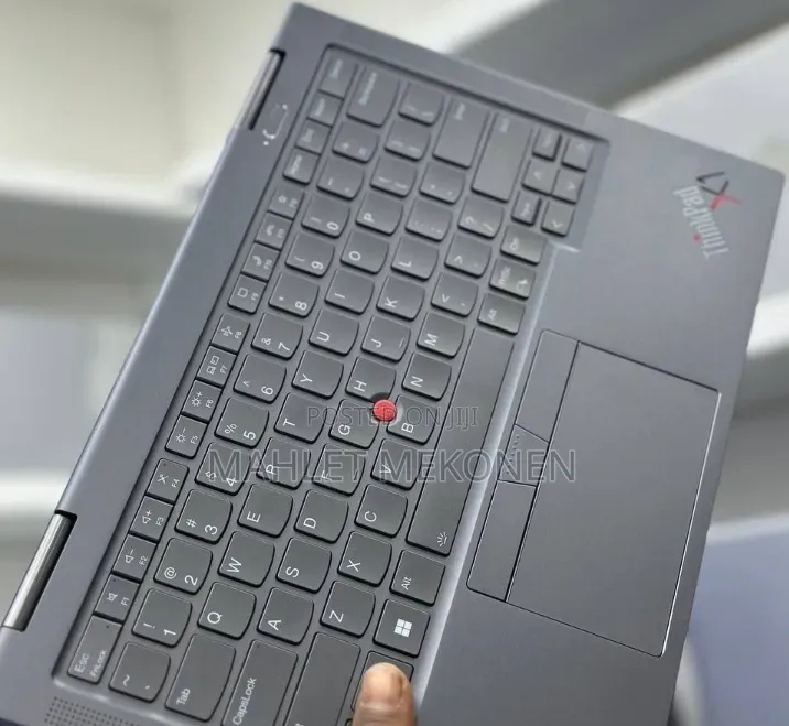 New Laptop Lenovo ThinkPad X1 Yoga Gen 8 32GB Intel Core i7 SSD 512GB
