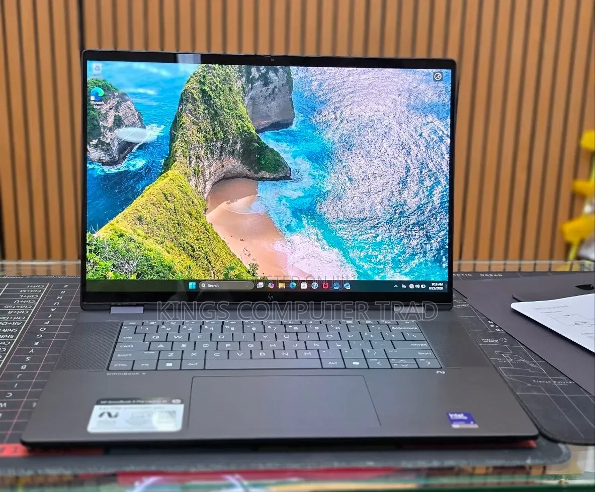 New Laptop HP OmniBook Ultra Flip 16" 32GB Intel Core Ultra 9 SSD 2T