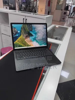 New Laptop Microsoft Surface Laptop 5 16GB Intel Core i7 SSD 256GB