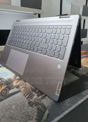 New Laptop Lenovo 16GB AMD Ryzen 7 SSD 512GB