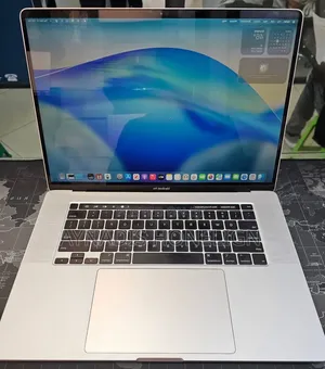 New Laptop Apple MacBook Pro 16GB Intel Core i7 SSD 512GB