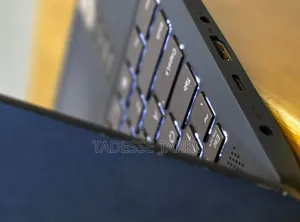 New Laptop Lenovo 12GB Intel Core i7 SSD 512GB