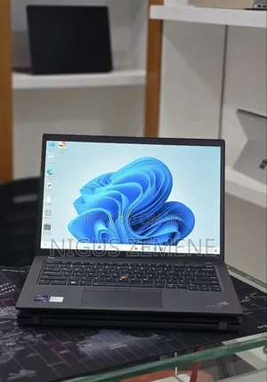 New Laptop Lenovo ThinkPad T14 16GB Intel Core i7 SSD 512GB