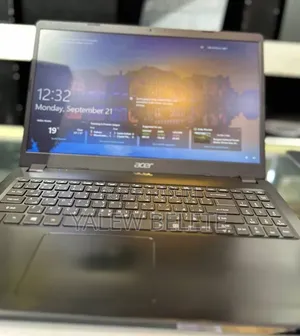 New Laptop Acer Aspire 3 4GB Intel Core i3 HDD+SSD 1.5T