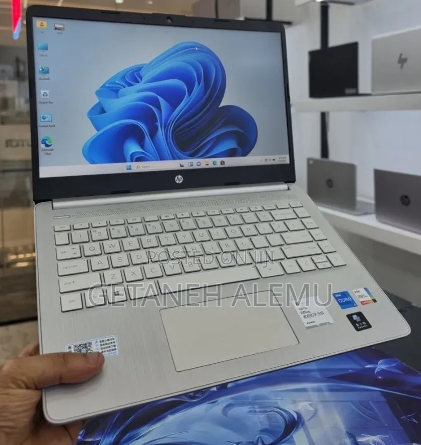 New Laptop HP Stream Notebook 16GB Intel Core i5 SSD 512GB