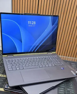 New Laptop Lenovo 16GB Intel Core Ultra 7 SSD 512GB