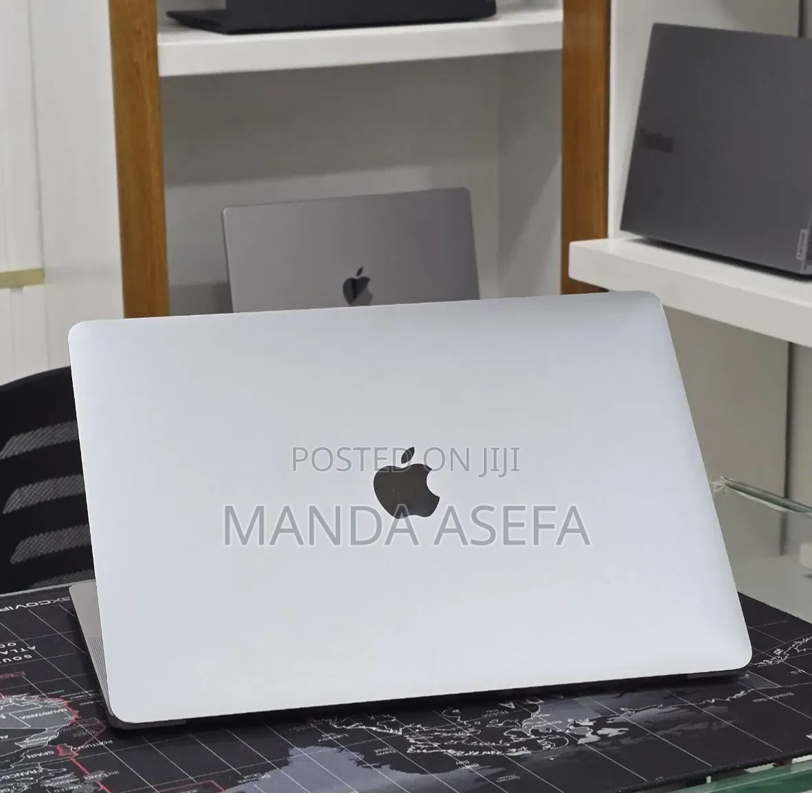New Laptop Apple MacBook Pro 2020 M1 8GB Apple M1 SSD 256GB