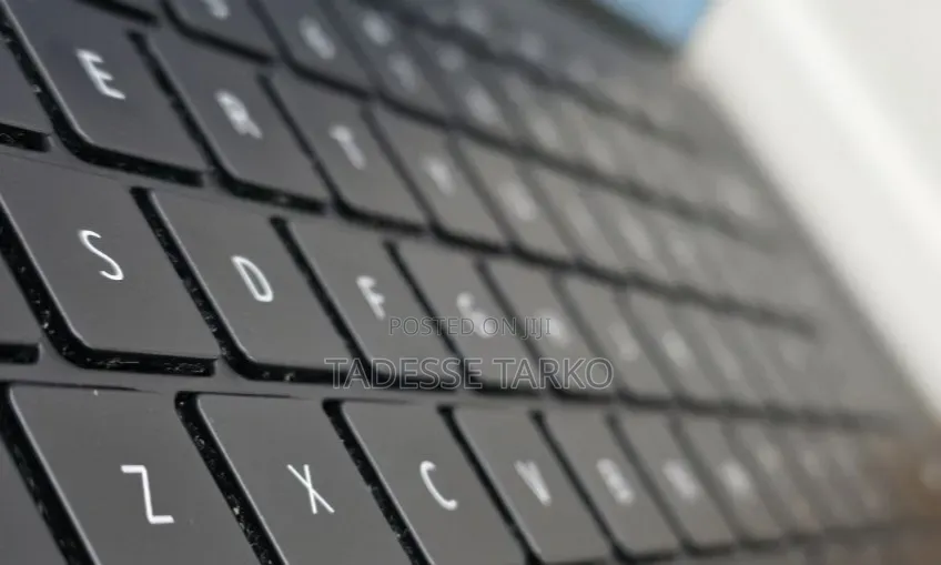 New Laptop Dell Precision 5550 16GB Intel Core i7 SSD 512GB