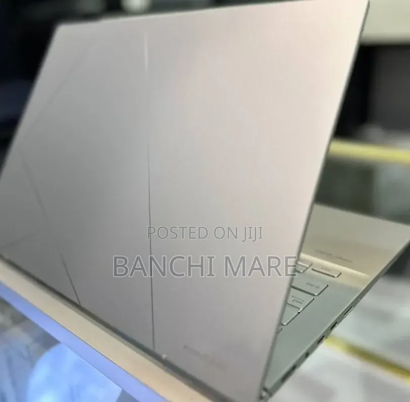 New Laptop Asus Zenbook 14 OLED 16GB Intel Core i9 SSD 512GB