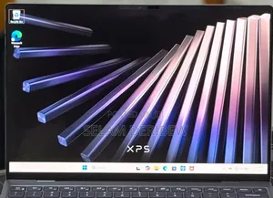 New Laptop Dell XPS 13 8GB Intel Core i5 SSD 512GB