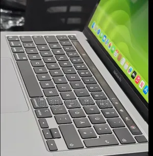 New Laptop Apple MacBook Pro 2021 M1 8GB Apple M1 Pro SSD 256GB